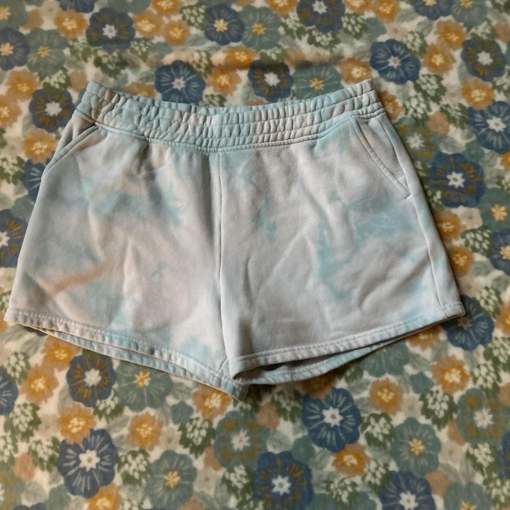 Fabletics Soft and comfy blue tie-dye lounge / workout shorts Women's Medium